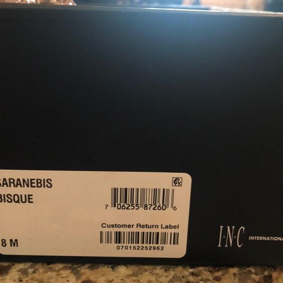 INC heels - Picture 3 of 3